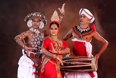மாதிரி: பொலநறுவையில் பாரம்பரிய நடன விழா கோலாகலம்